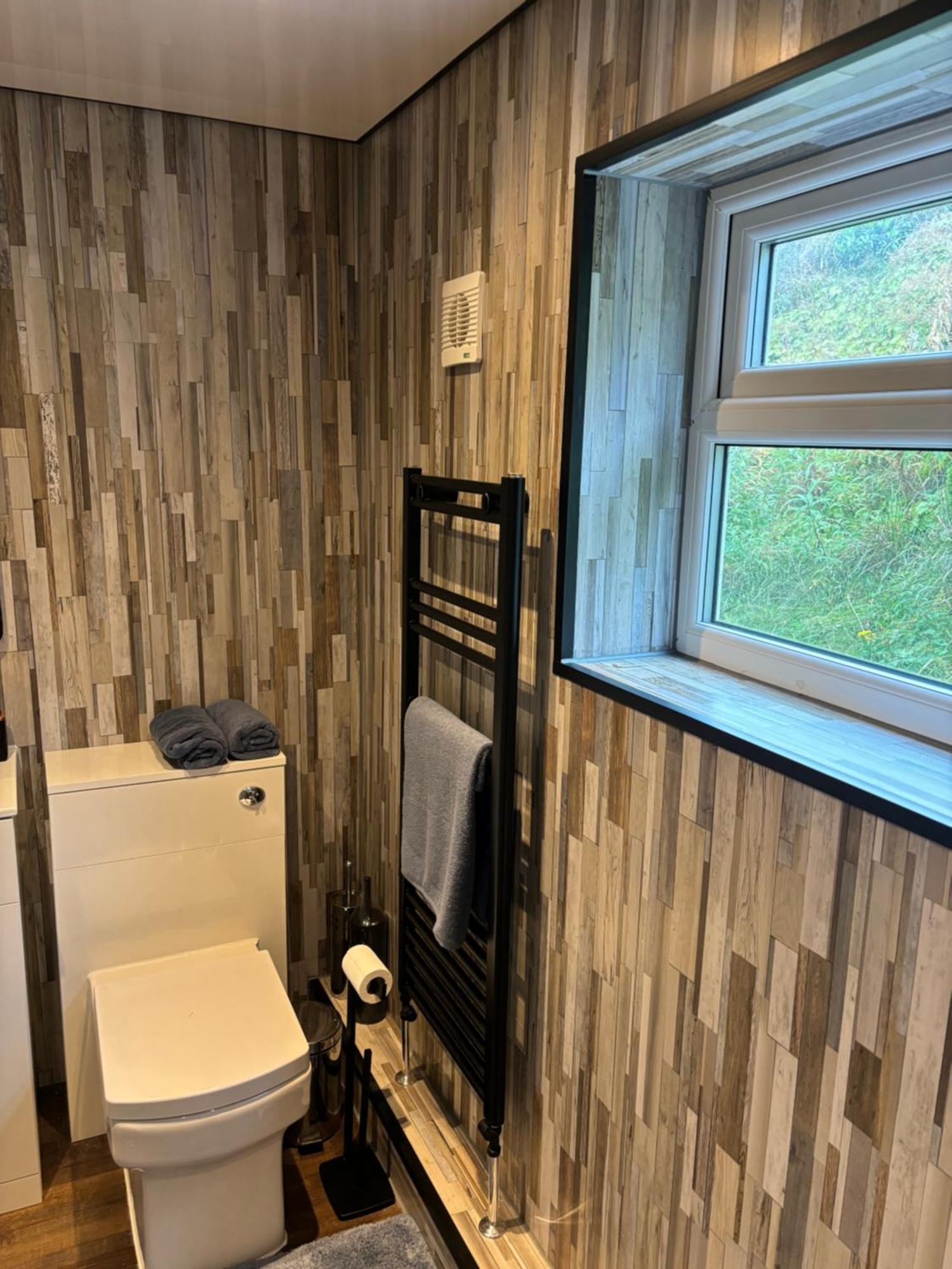 New Hill Farm Shawforth Apartment